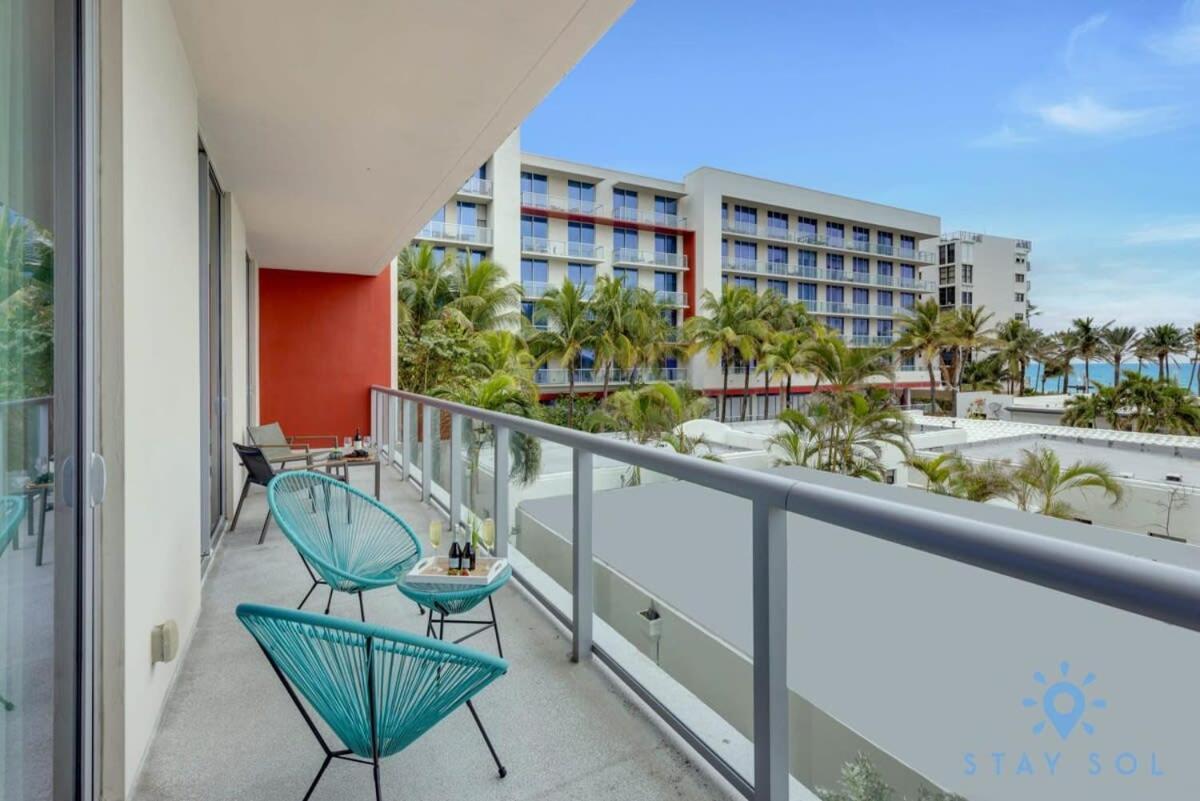 Rooftop Pool & Hot Tub - Gym - Hollywood Beach Apartment Exterior photo